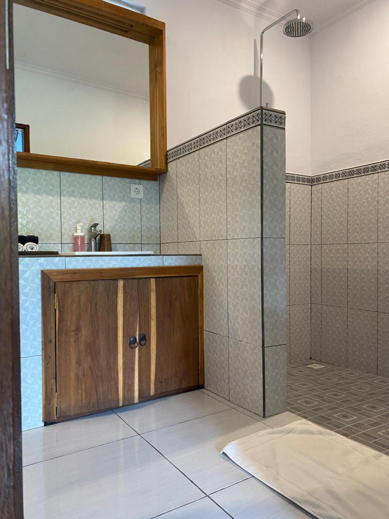 Pintu Biru Seminyak