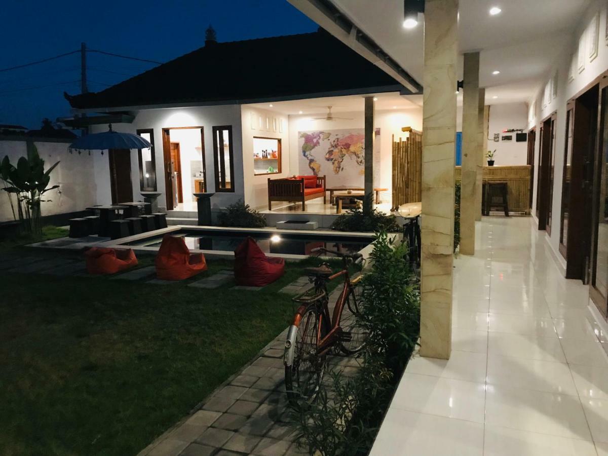 Villa Pintu Biru Seminyak