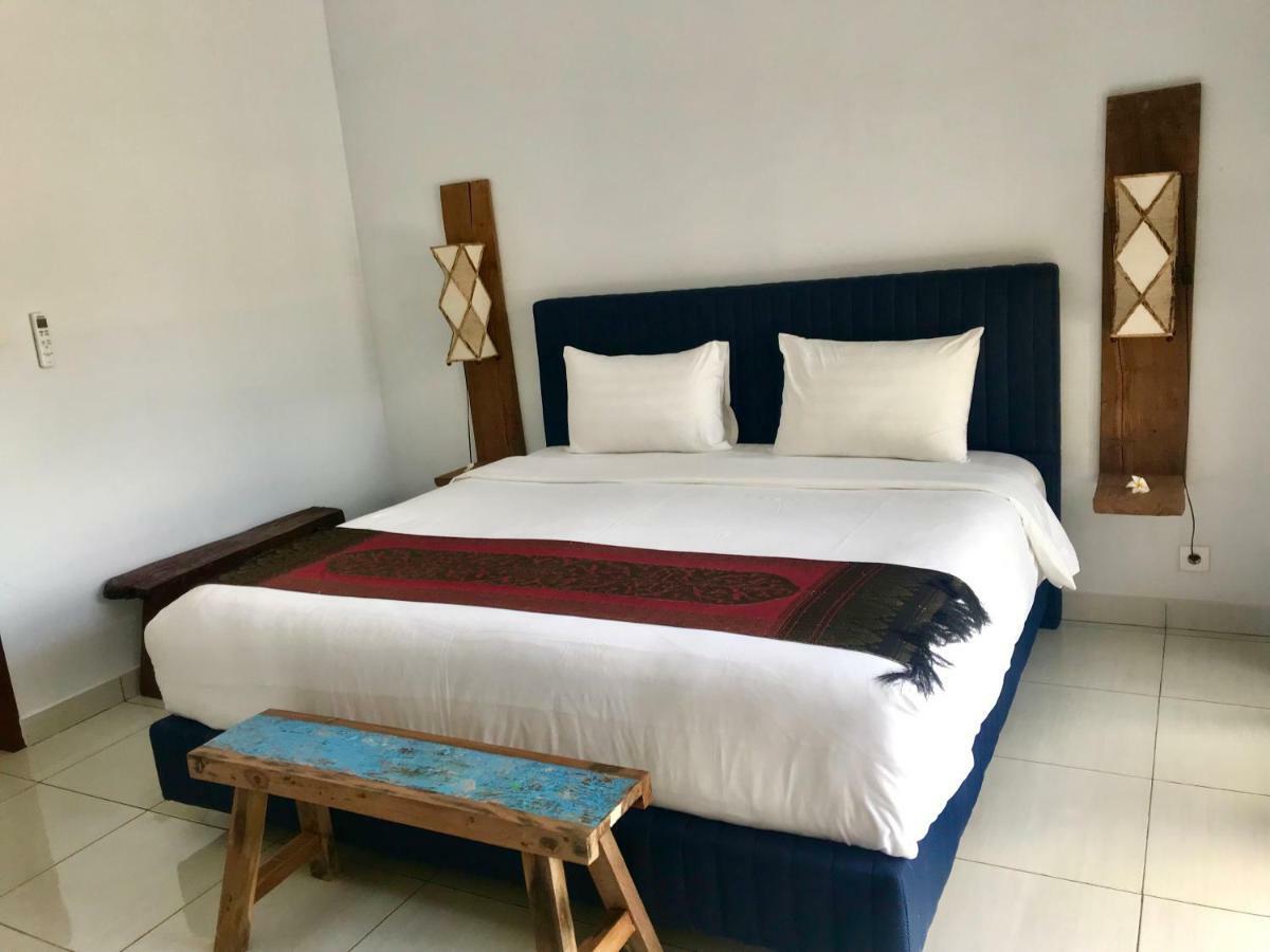 Pintu Biru विला